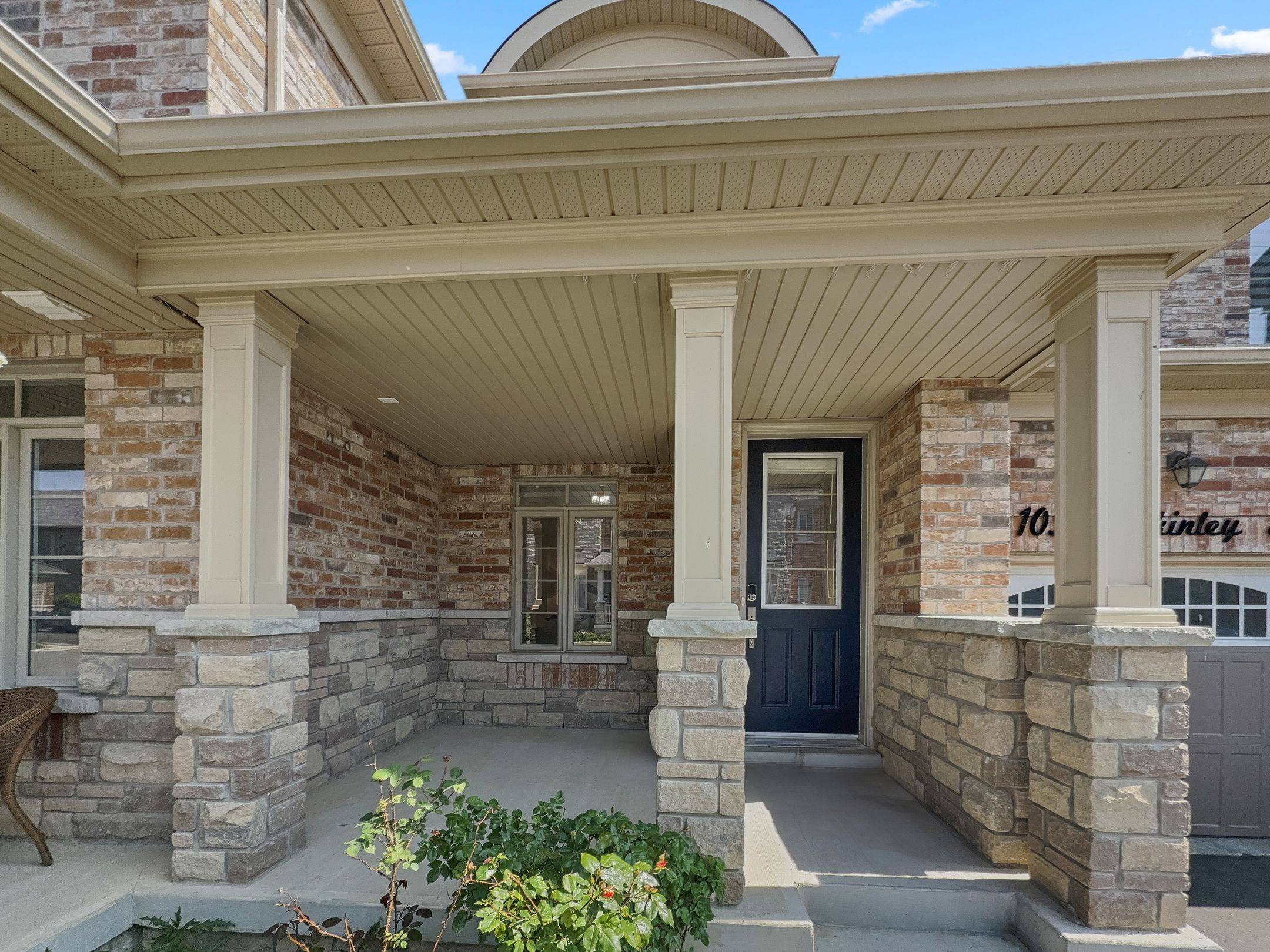 Ajax, ON L1T 0N7,105 Larkinley LN