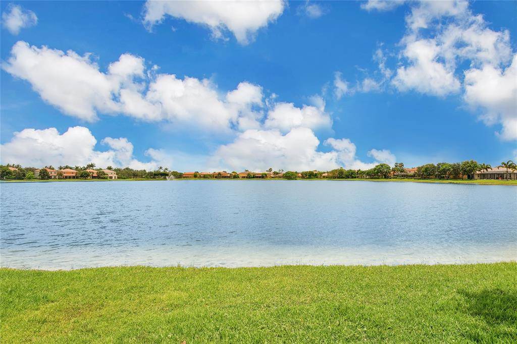 Wellington, FL 33414,3460 Princeton Dr