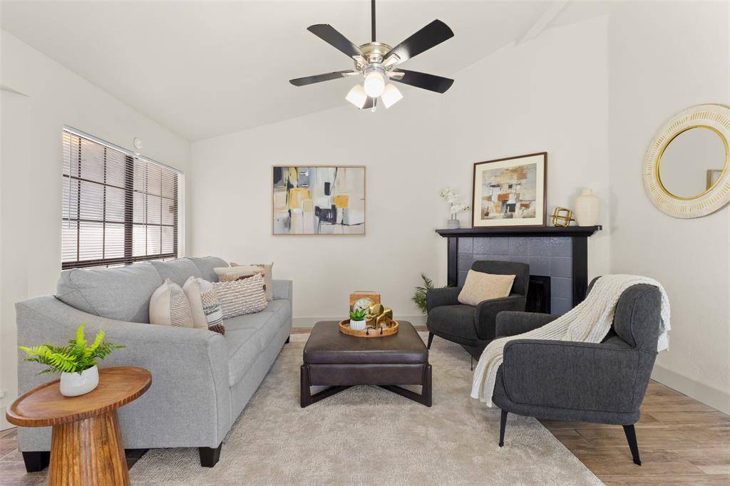 Grand Prairie, TX 75052,310 Navarro Lane