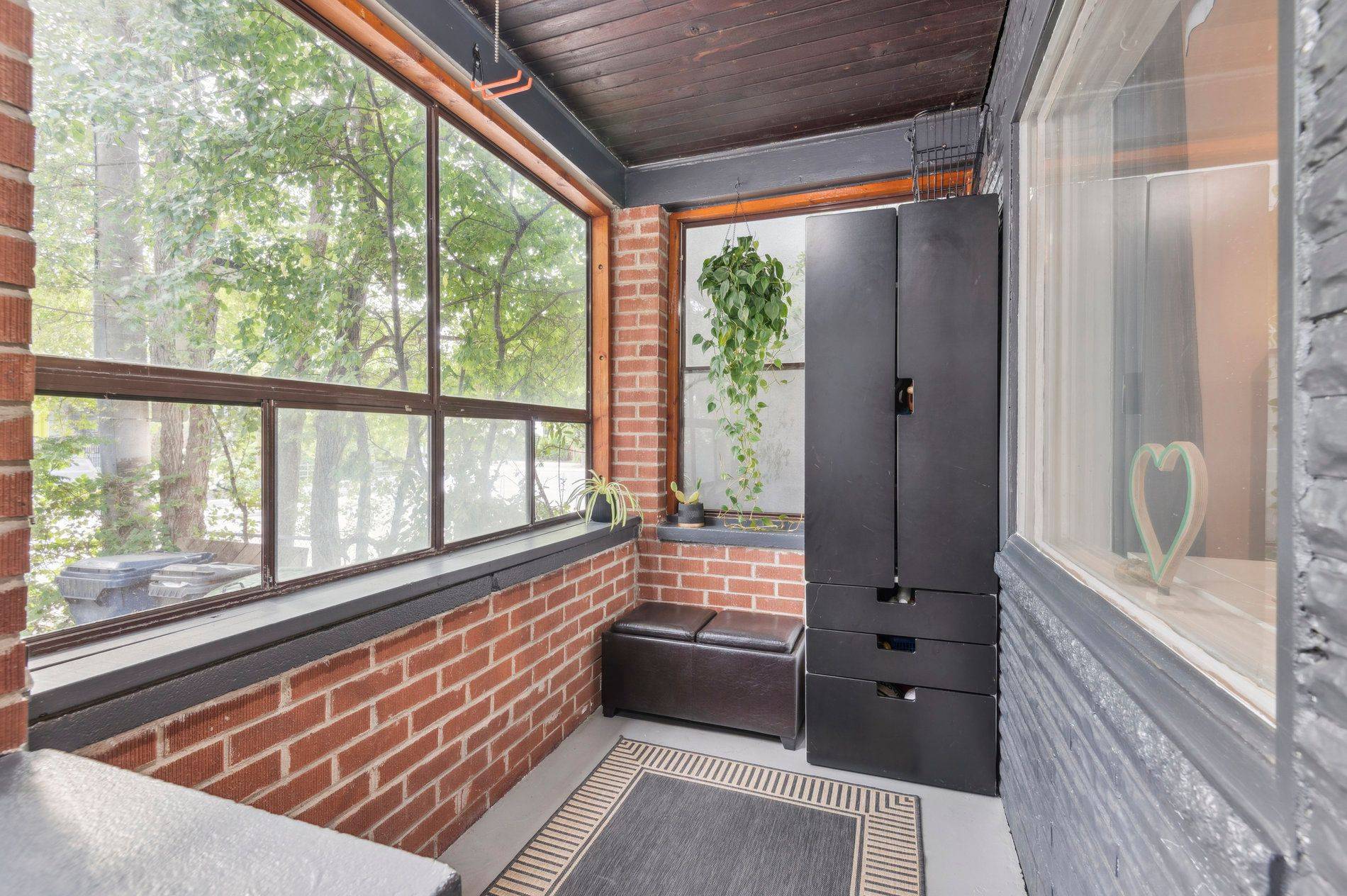 Toronto E03, ON M4C 4K3,315 Cedarvale AVE
