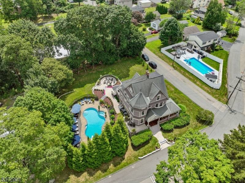 Mount Arlington Boro, NJ 07856,14 Hopatcong Ave