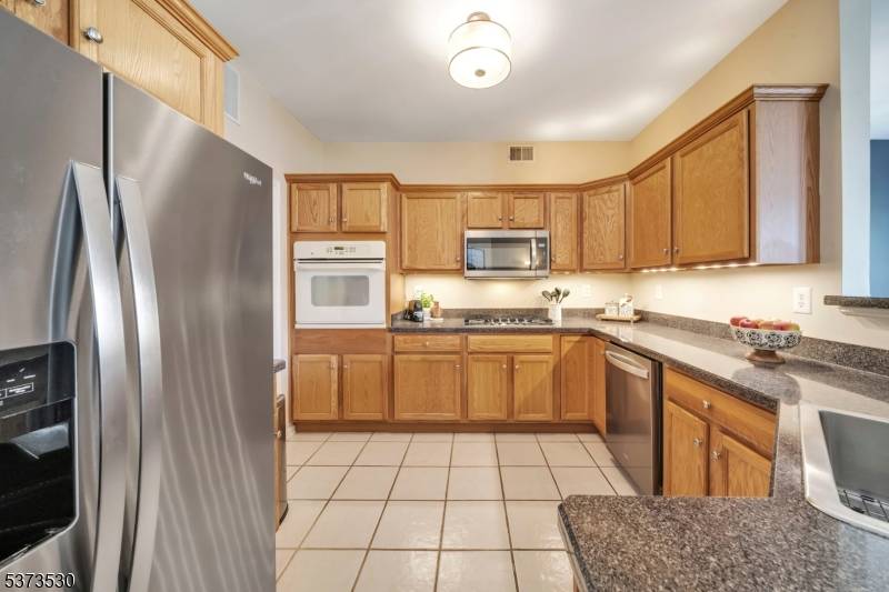 Clifton City, NJ 07013,6 Devonshire Dr