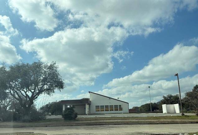 Garland, TX 75041,1501 Northwest Highway