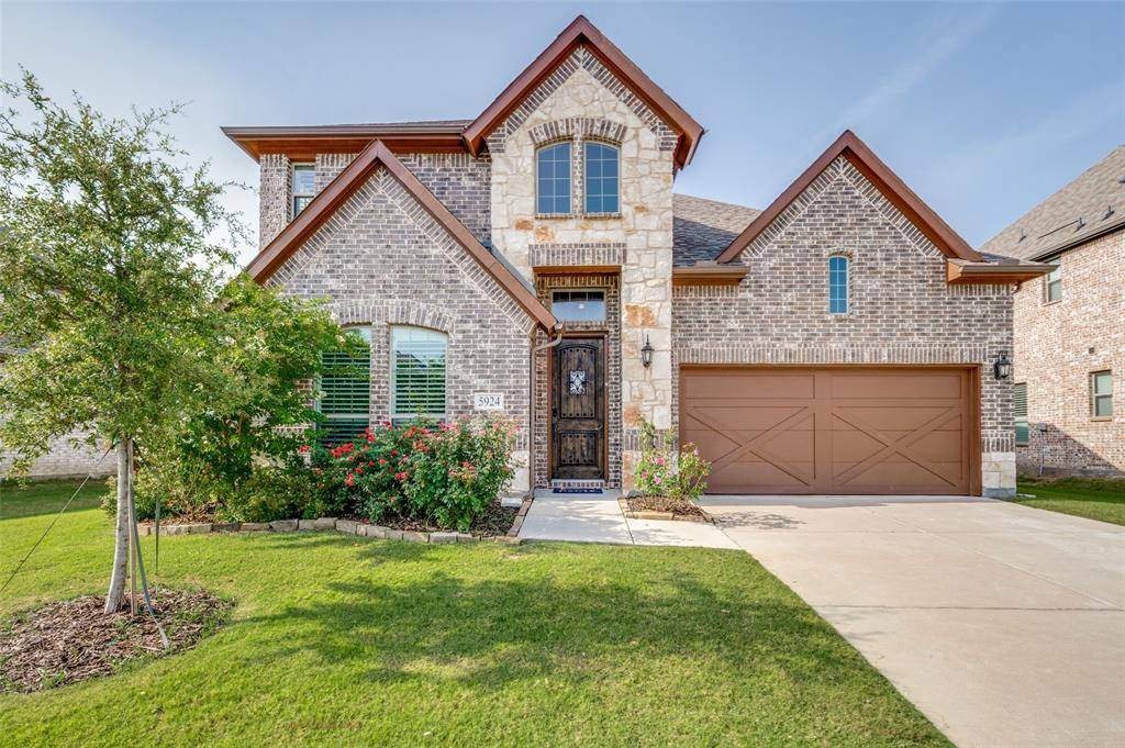 Celina, TX 76227,5924 Hightower Street