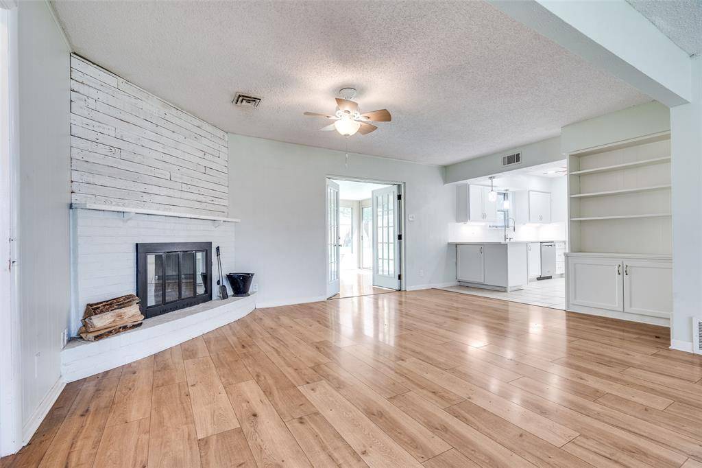 Farmers Branch, TX 75234,13615 Littlecrest Drive