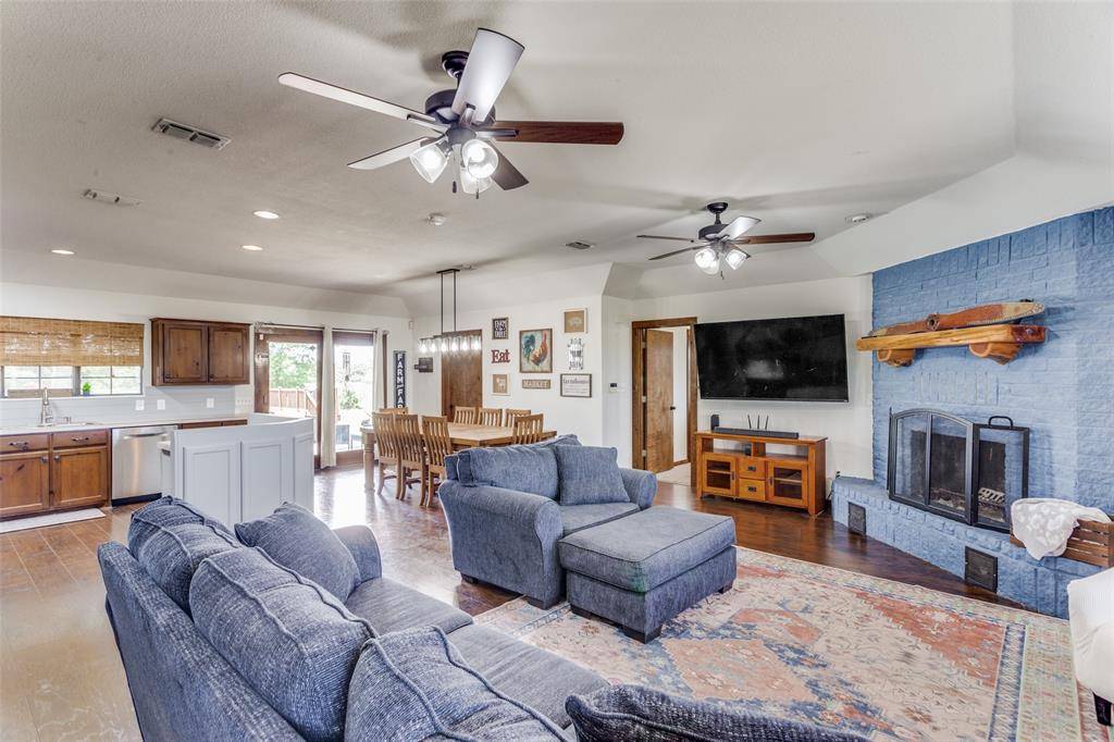 Weatherford, TX 76088,950 Johnson Bend Road