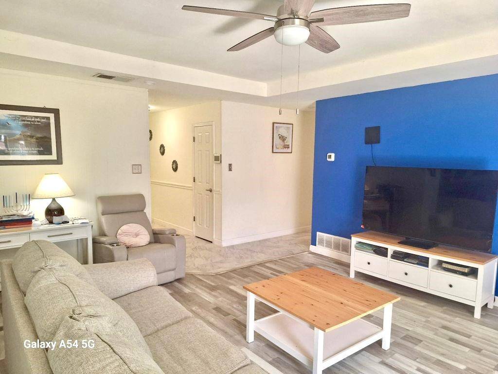 Arlington, TX 76001,4004 Cypress Springs Drive
