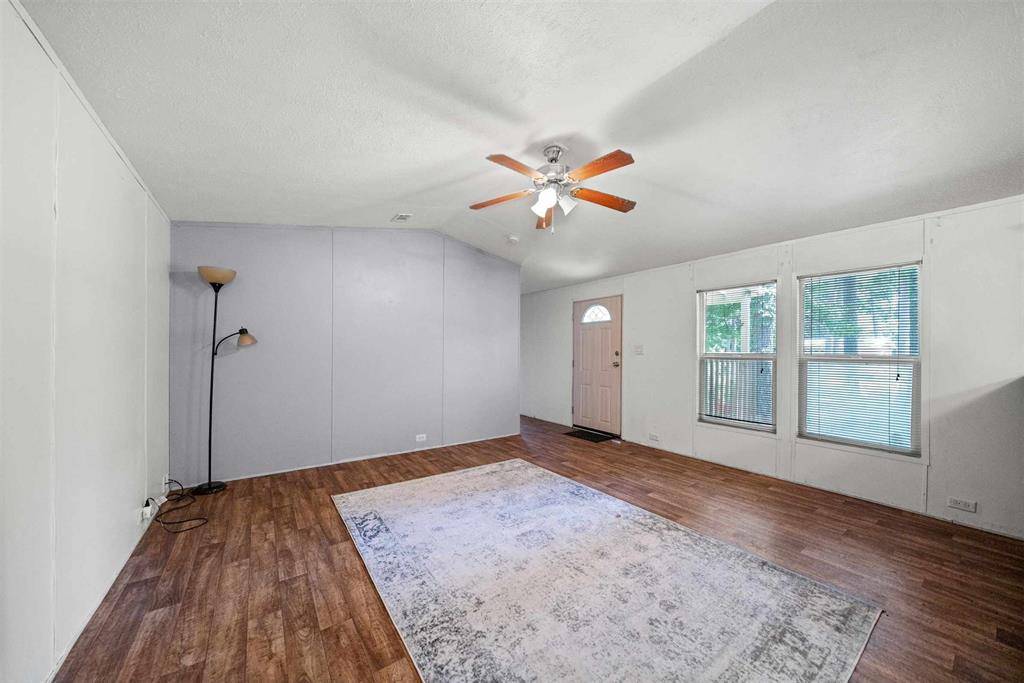 Chandler, TX 75758,21039 Woodland Lane