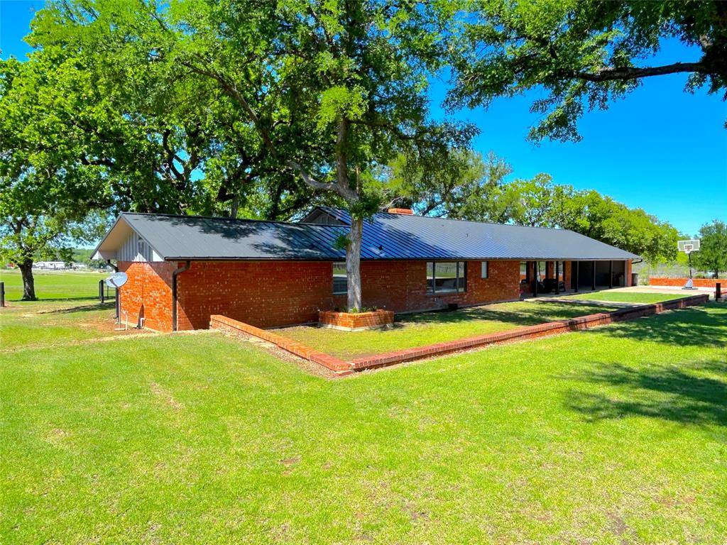 Graham, TX 76450,712 State Highway 67