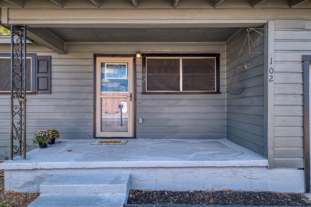 Copperas Cove, TX 76522,102 E Robertson Avenue