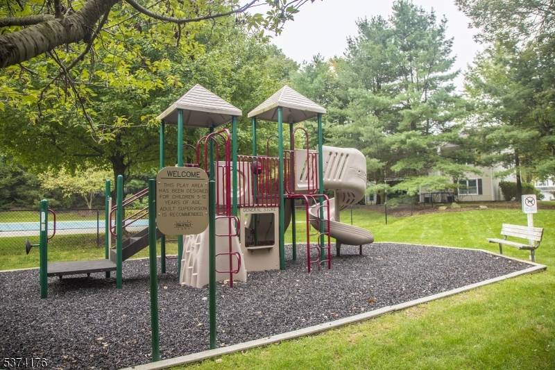 Mount Arlington Boro, NJ 07856,6 Sycamore Way