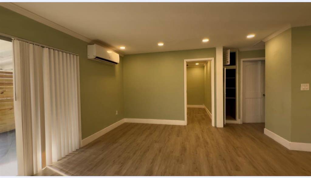 Sunrise, FL 33313,5940 NW 13th St