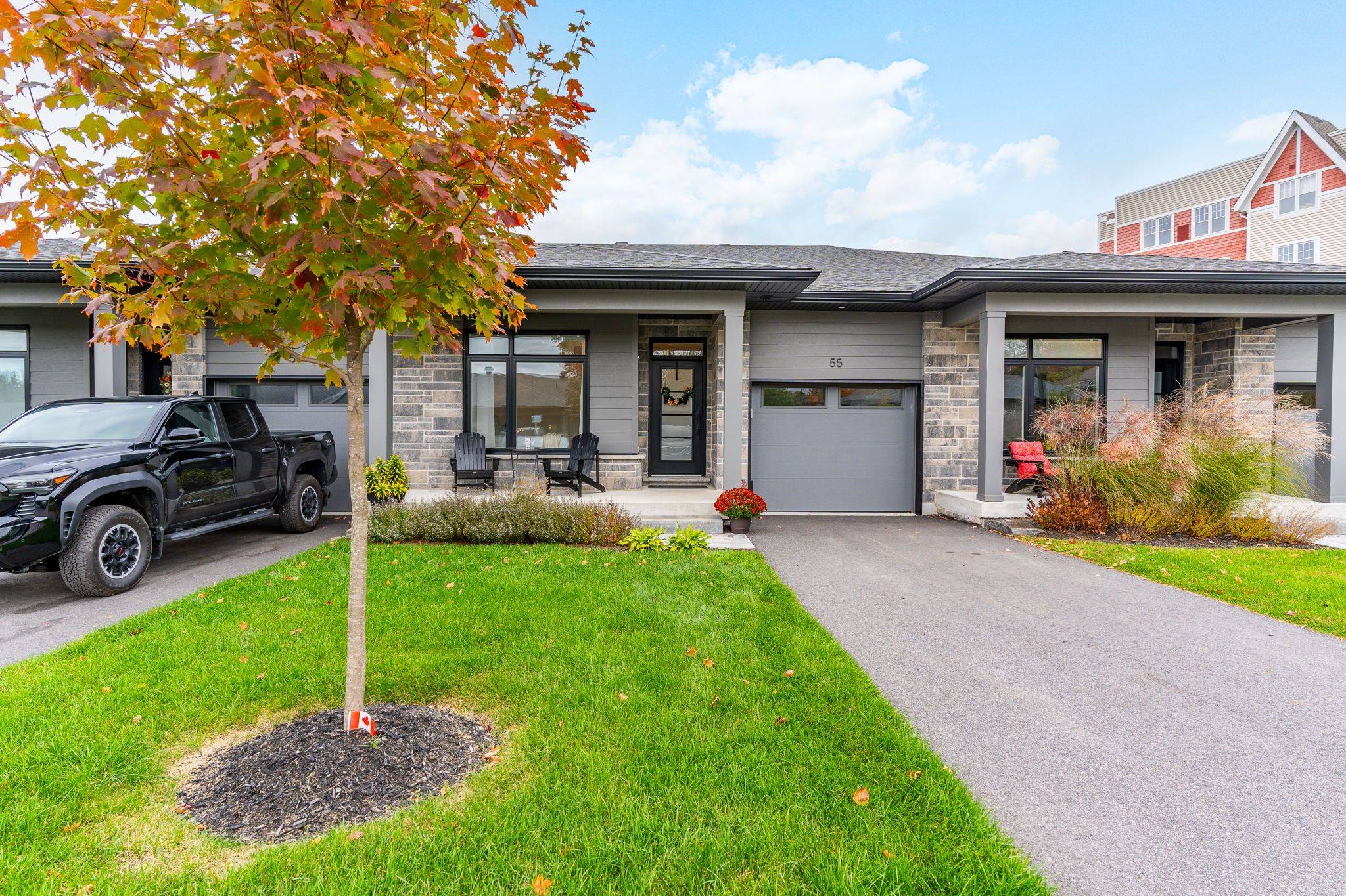 Huntsville, ON P1H 0G4,55 JACK ST