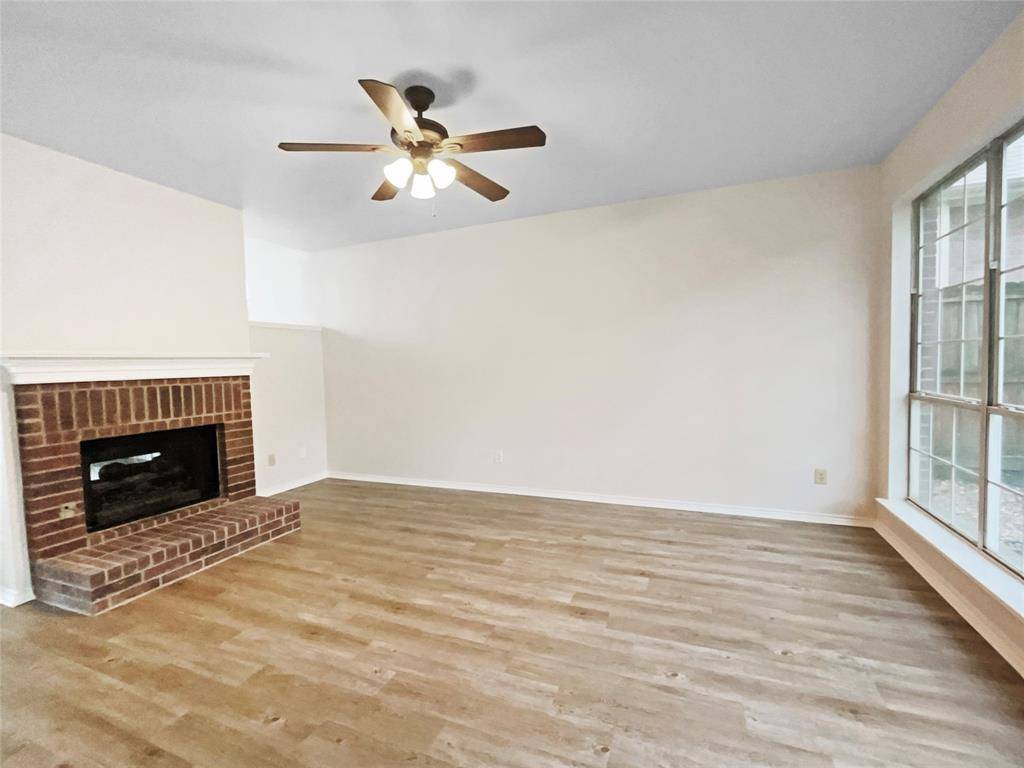 Mckinney, TX 75072,5118 Feather Crest