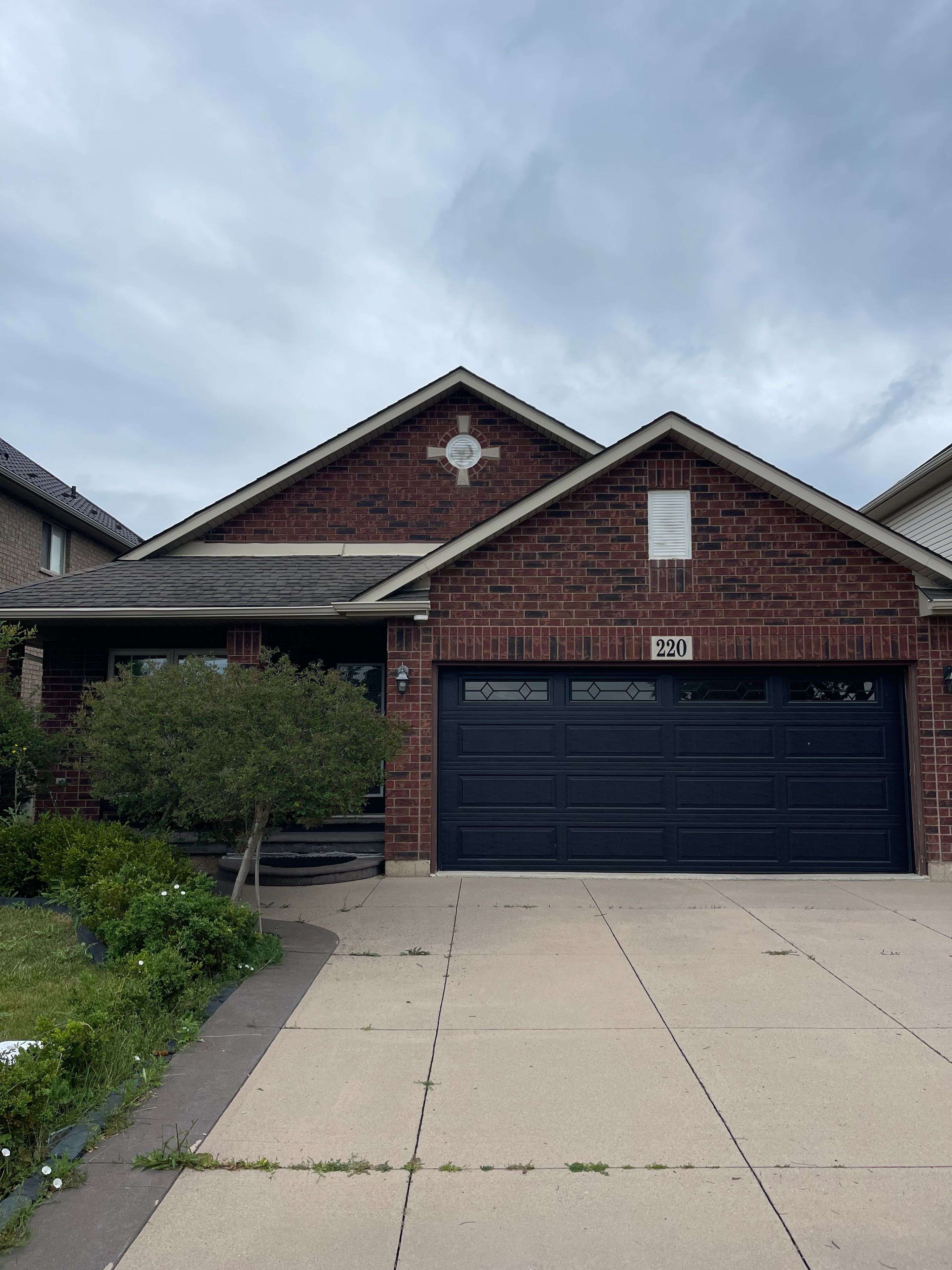 Hamilton, ON L0R 1P0,220 Pinehill DR