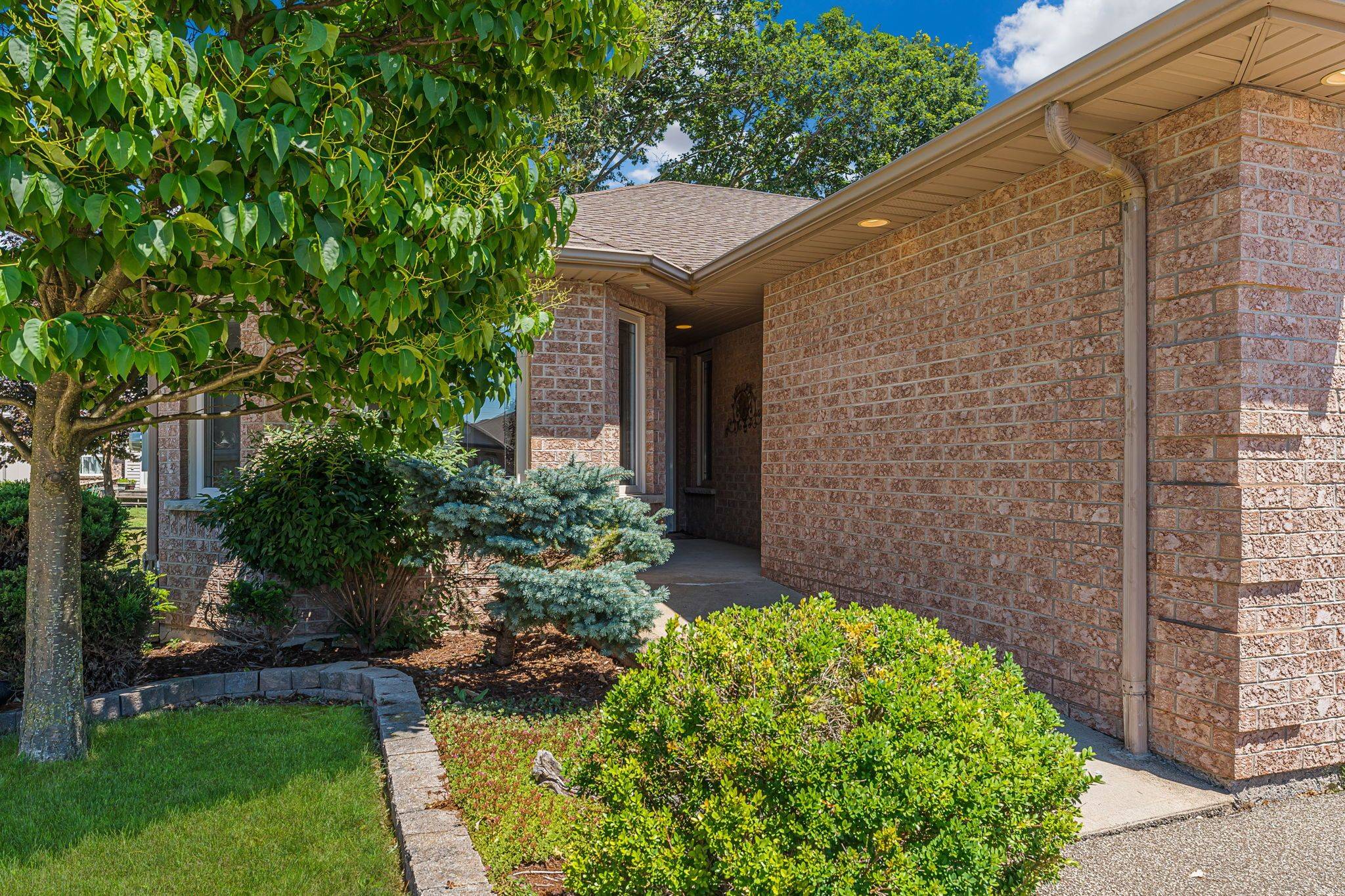 Welland, ON L3C 7M6,48 Bridgewater CT
