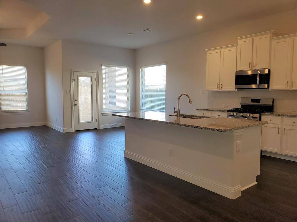 Aubrey, TX 76227,11221 Blaze Street