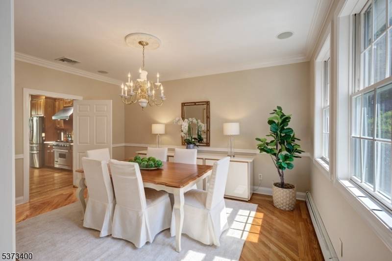 Harding Twp., NJ 07960,665 Mount Kemble Ave