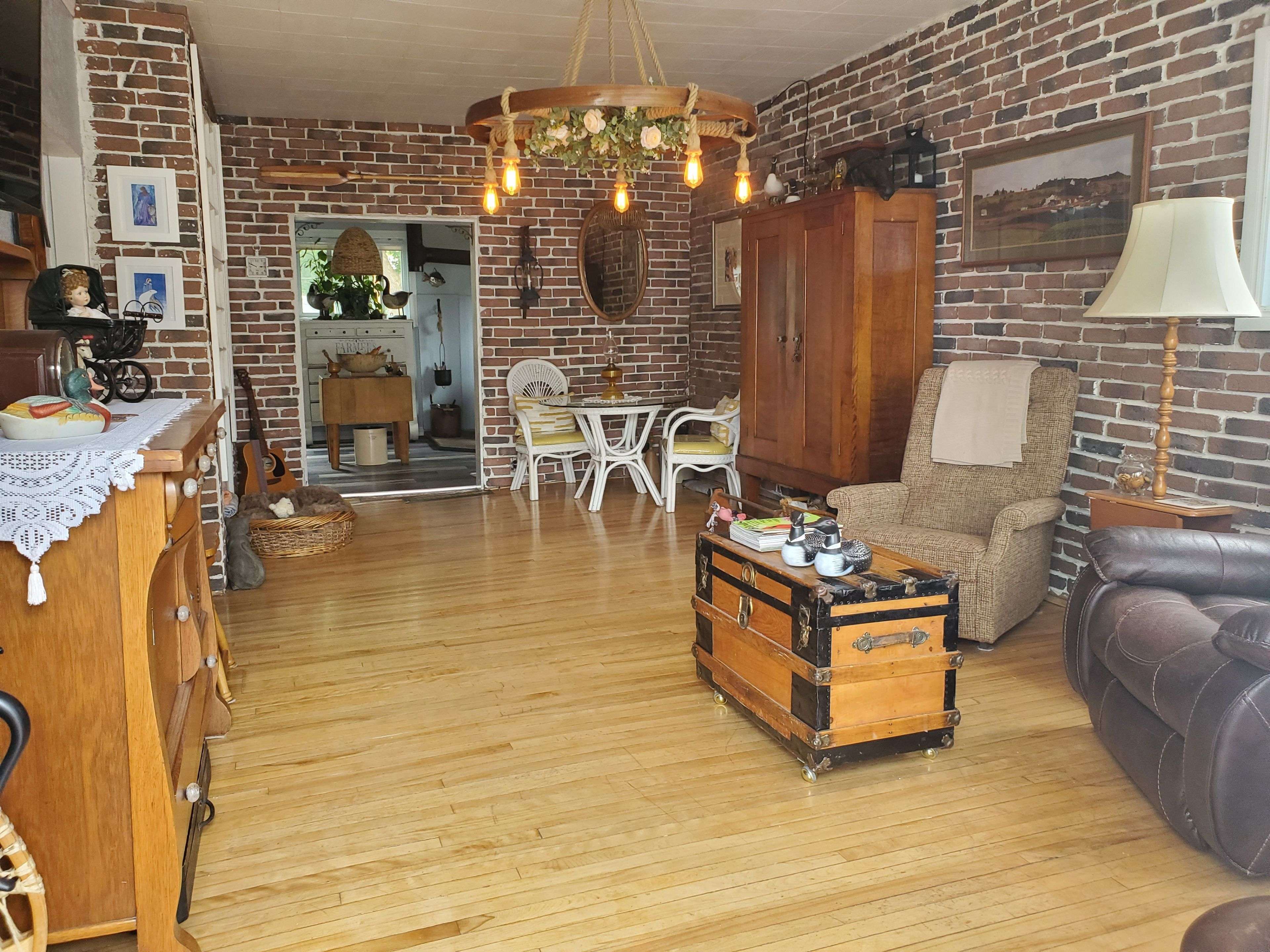Temiskaming Shores, ON P0J 1K0,394 Probyn ST