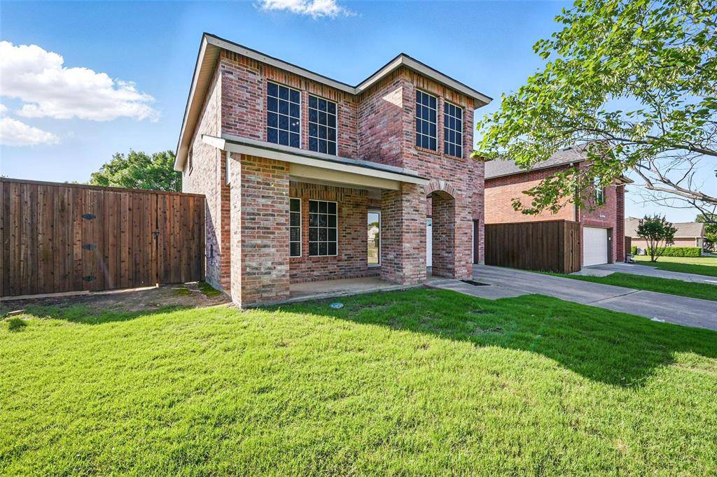 Corinth, TX 76210,2804 Chisholm Trail