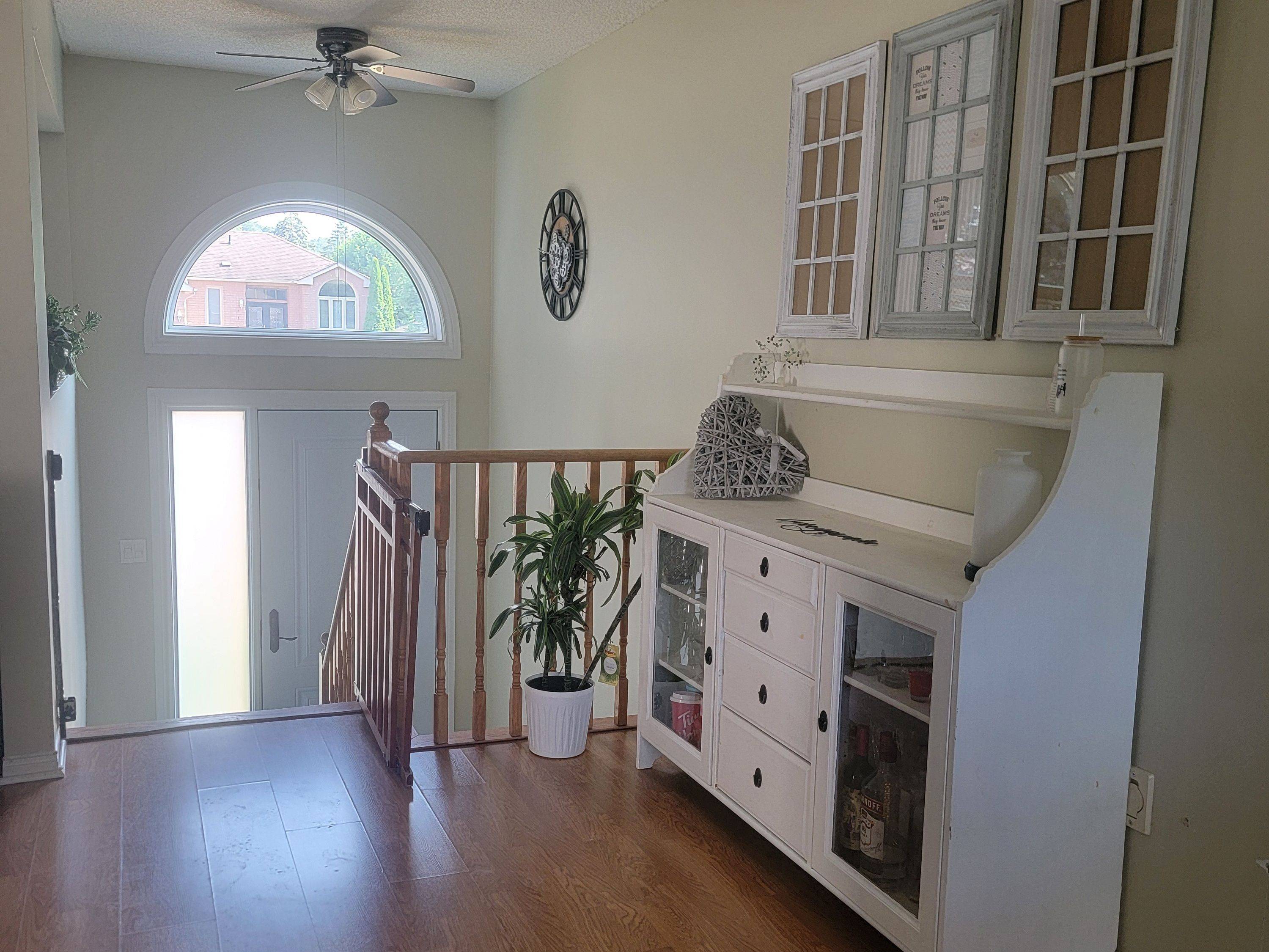 Wasaga Beach, ON L9Z 1L6,50 Acorn CRES