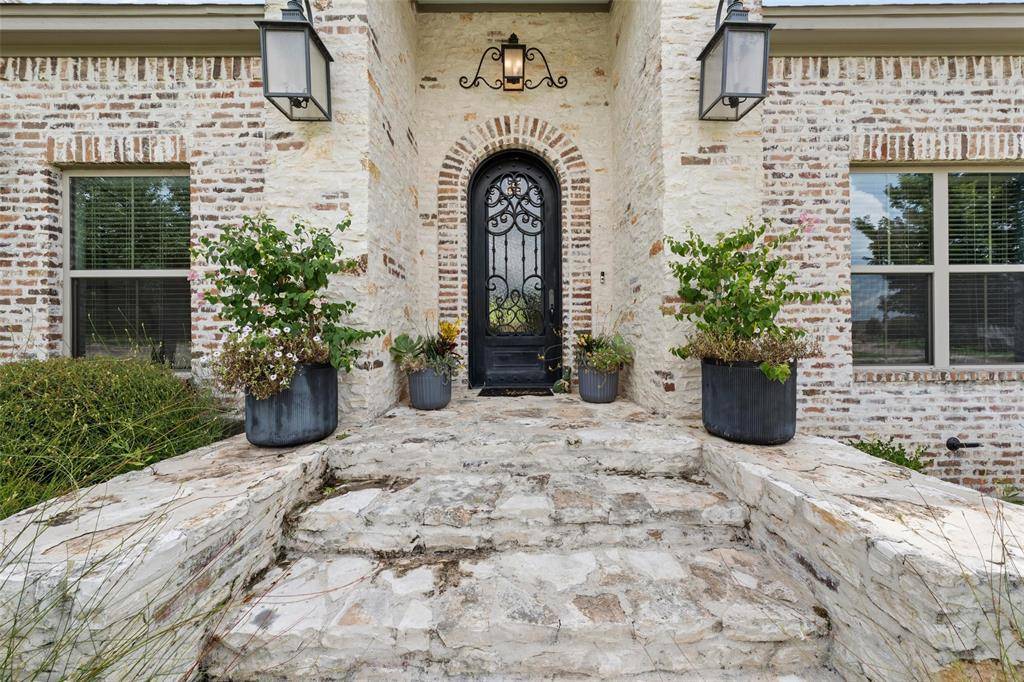 Woodway, TX 76712,105 Stone Lake Drive