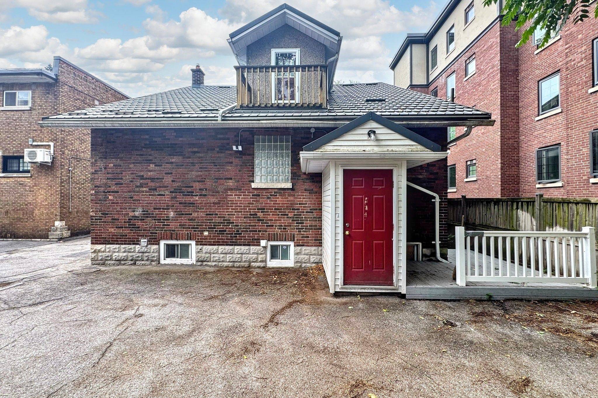 London East, ON N6B 2A8,398 Princess AVE #Lower
