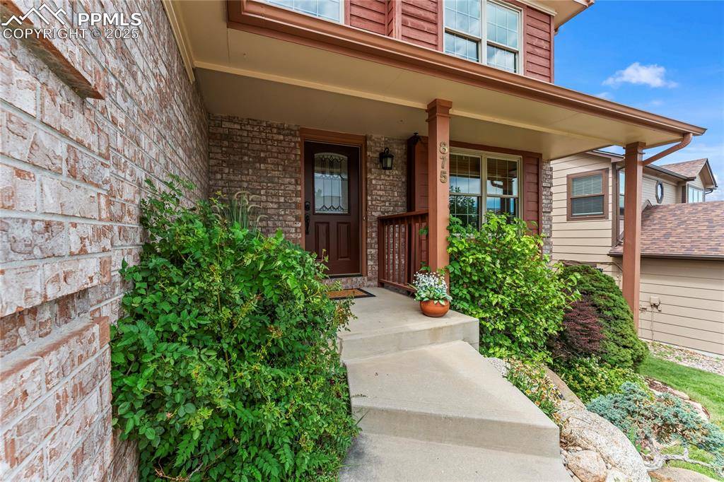 Colorado Springs, CO 80906,875 Royal Crown LN