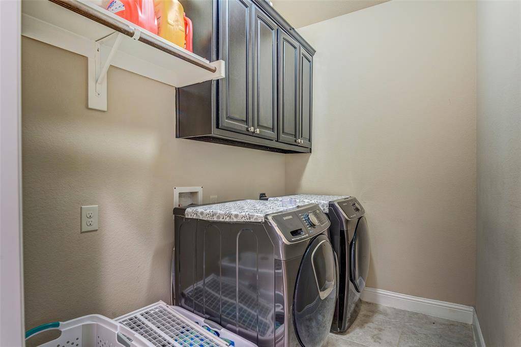 Mckinney, TX 75072,1405 Lauren Creek Lane