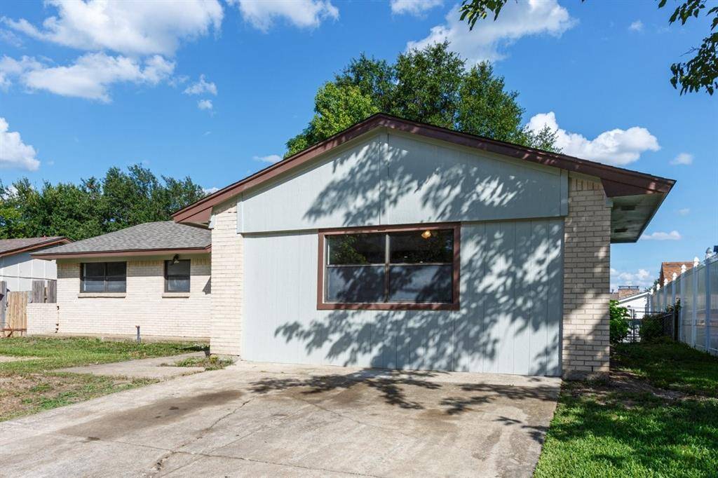 Garland, TX 75043,1006 Sleepy Hollow Drive
