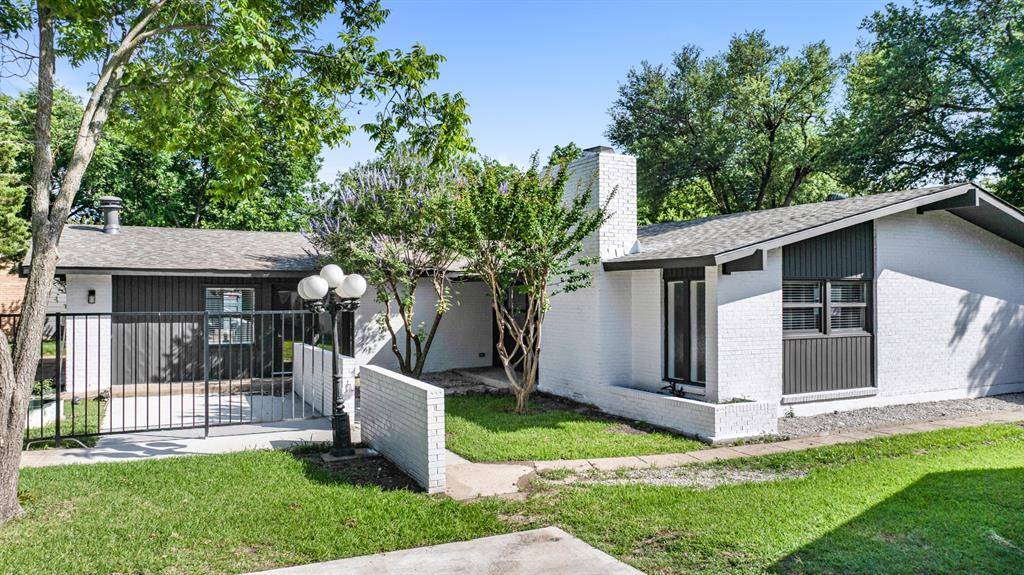Irving, TX 75062,1122 Edwards Court S
