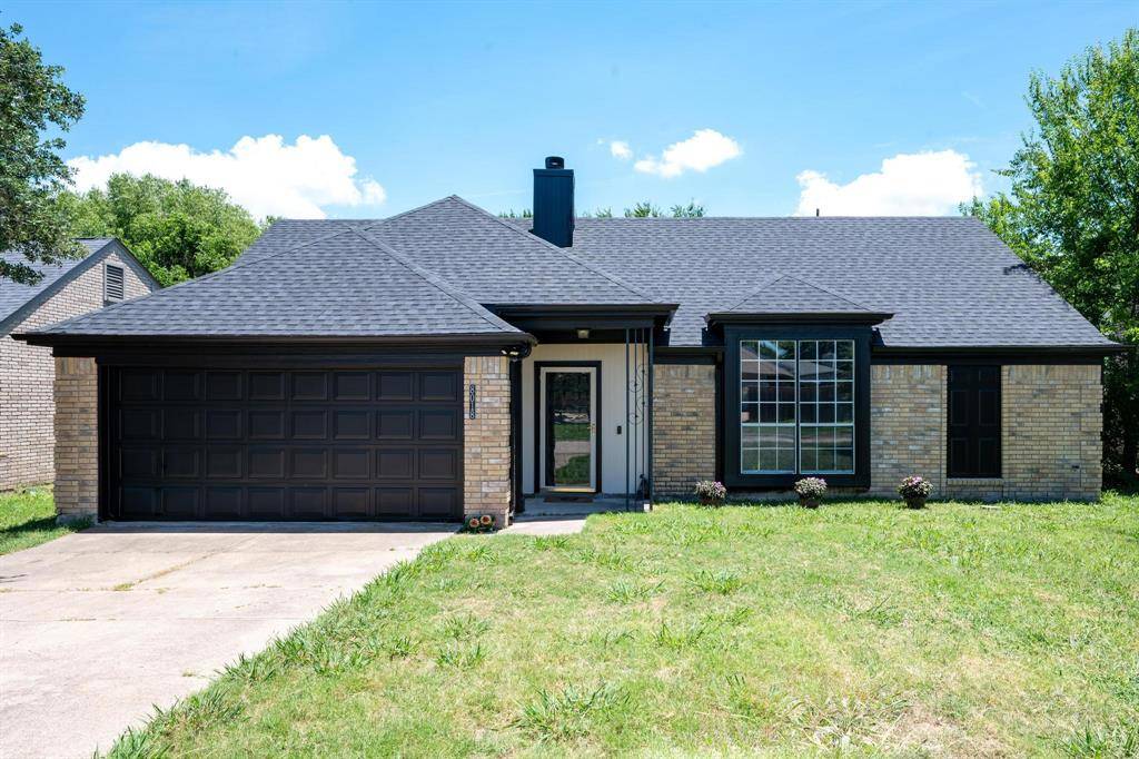 Rowlett, TX 75089,8018 Blackfin Drive