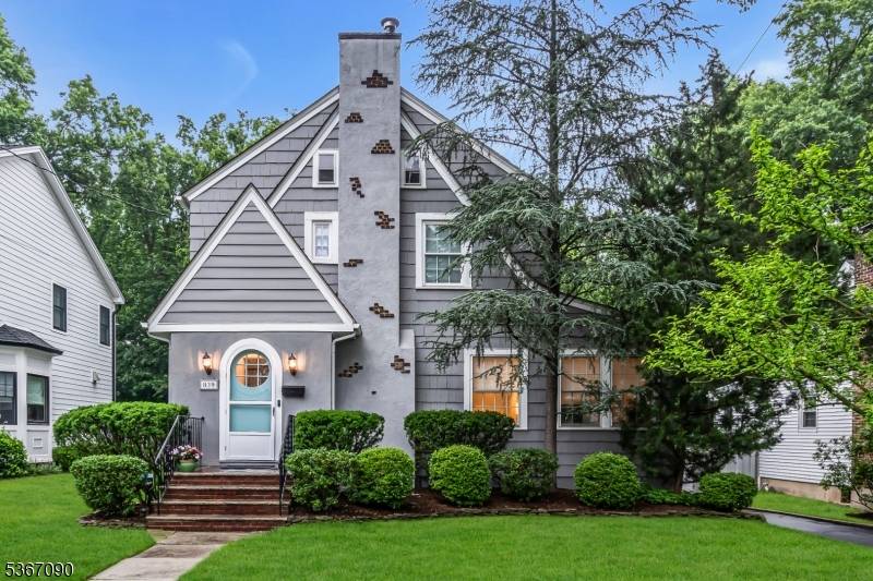 Westfield Town, NJ 07090,839 Tice Pl