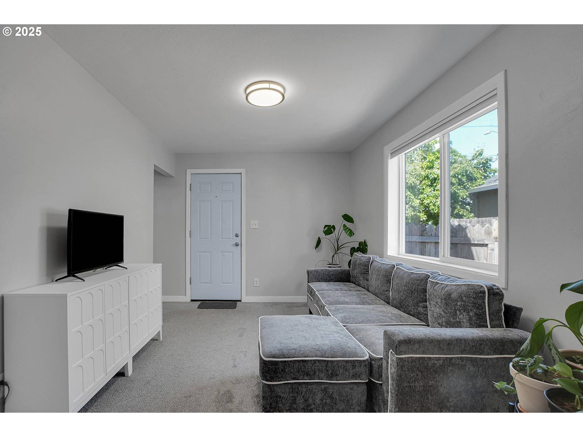 Portland, OR 97266,6412 SE 83RD AVE