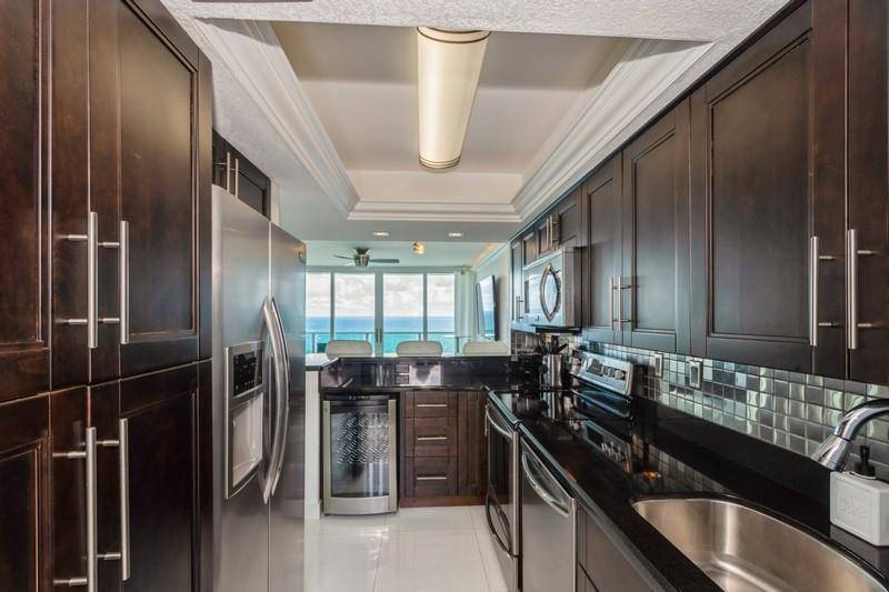 Deerfield Beach, FL 33441,333 NE 21st Ave #1614
