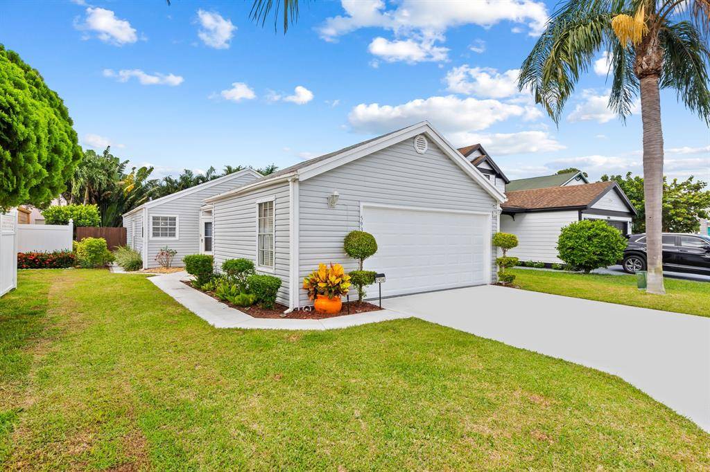West Palm Beach, FL 33415,5936 Snowdrop Way