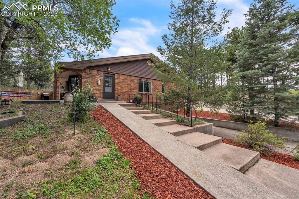 Colorado Springs, CO 80908,6430 Burrows RD
