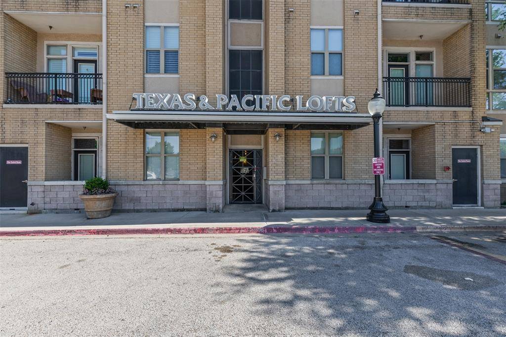 Fort Worth, TX 76102,201 W Lancaster Avenue #206