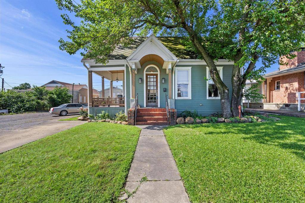 Denison, TX 75020,610 W Chestnut Street