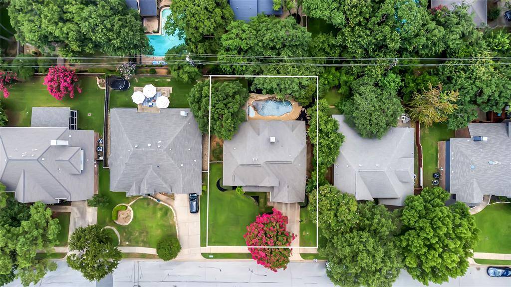 Grapevine, TX 76051,2807 Stonehurst Drive