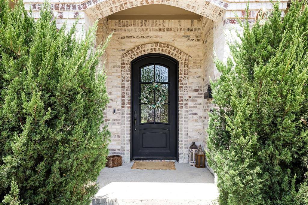 Dallas, TX 75209,8401 Bluebonnet Road