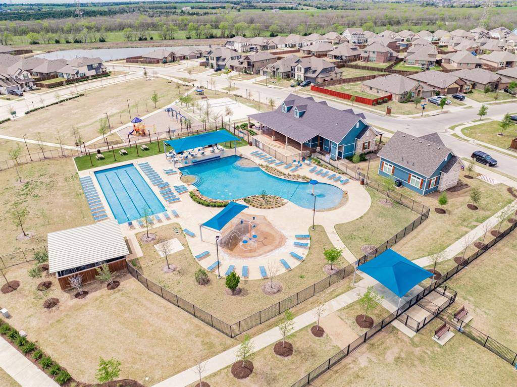 Royse City, TX 75189,5058 Huffines Boulevard