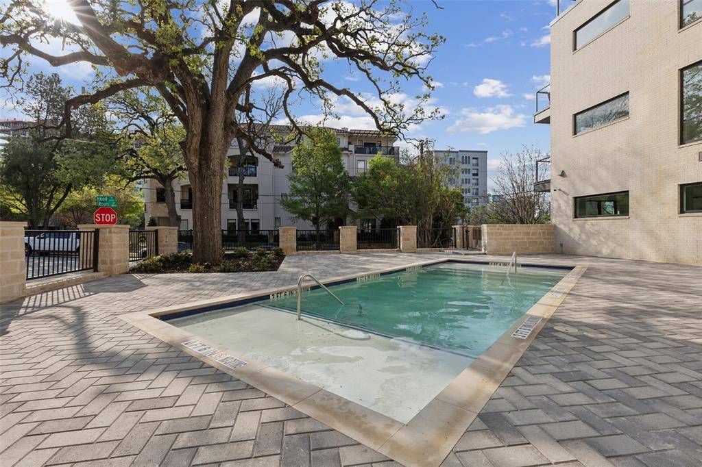 Dallas, TX 75219,3601 Routh Street #PH 4A