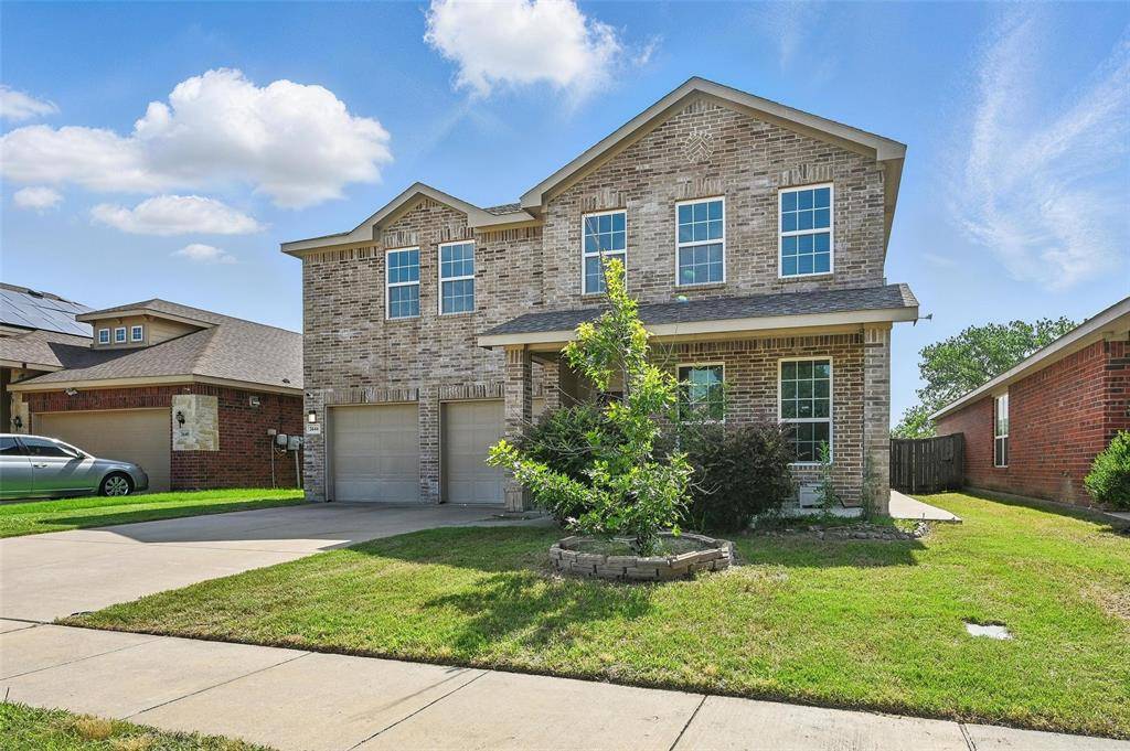 Grand Prairie, TX 75052,2644 Brookvalley Lane