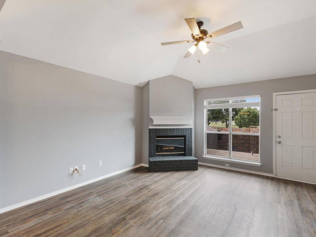 Arlington, TX 76017,5816 Clarion Trail