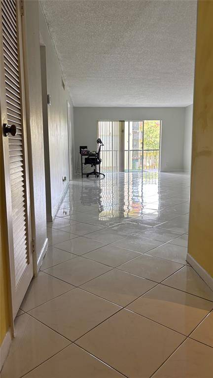 Lauderhill, FL 33319,6300 S Falls Cir Dr #313