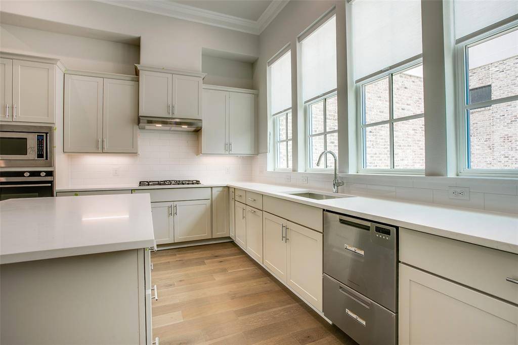 Irving, TX 75039,5469 Patterson Street