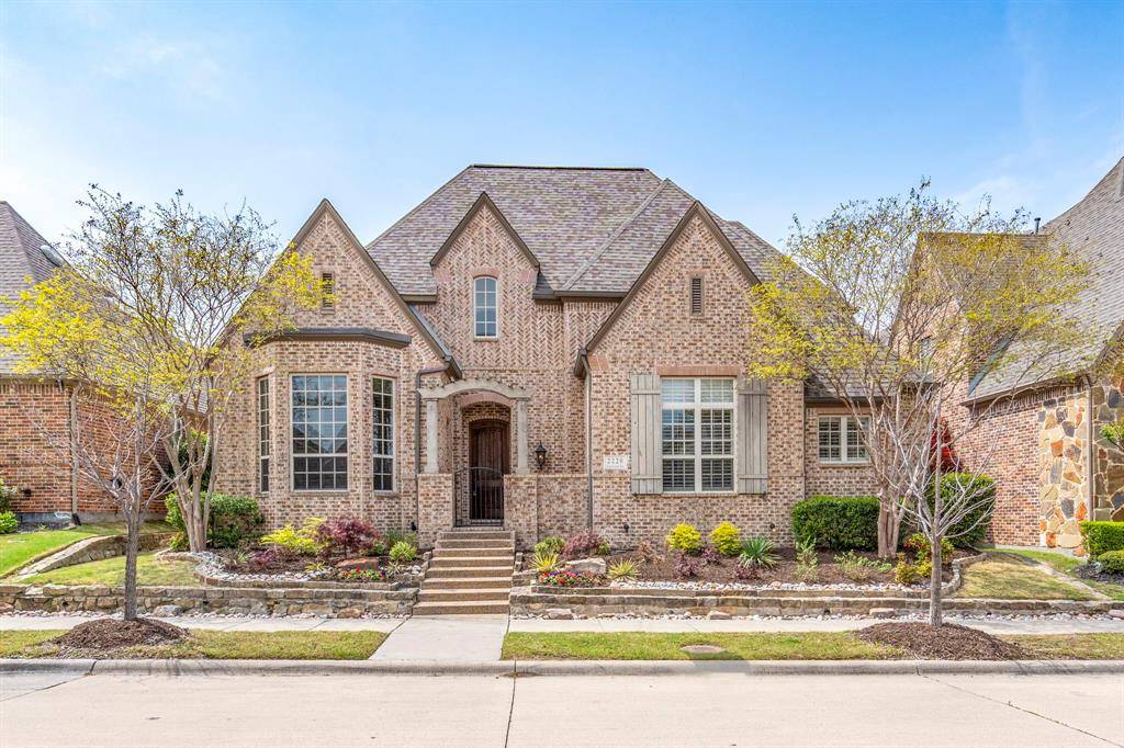 Carrollton, TX 75010,2220 Emerson Lane