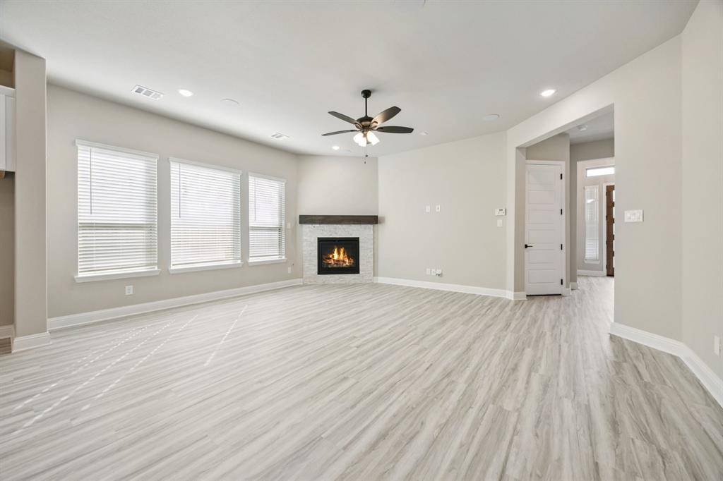 Forney, TX 75126,1722 Highwood
