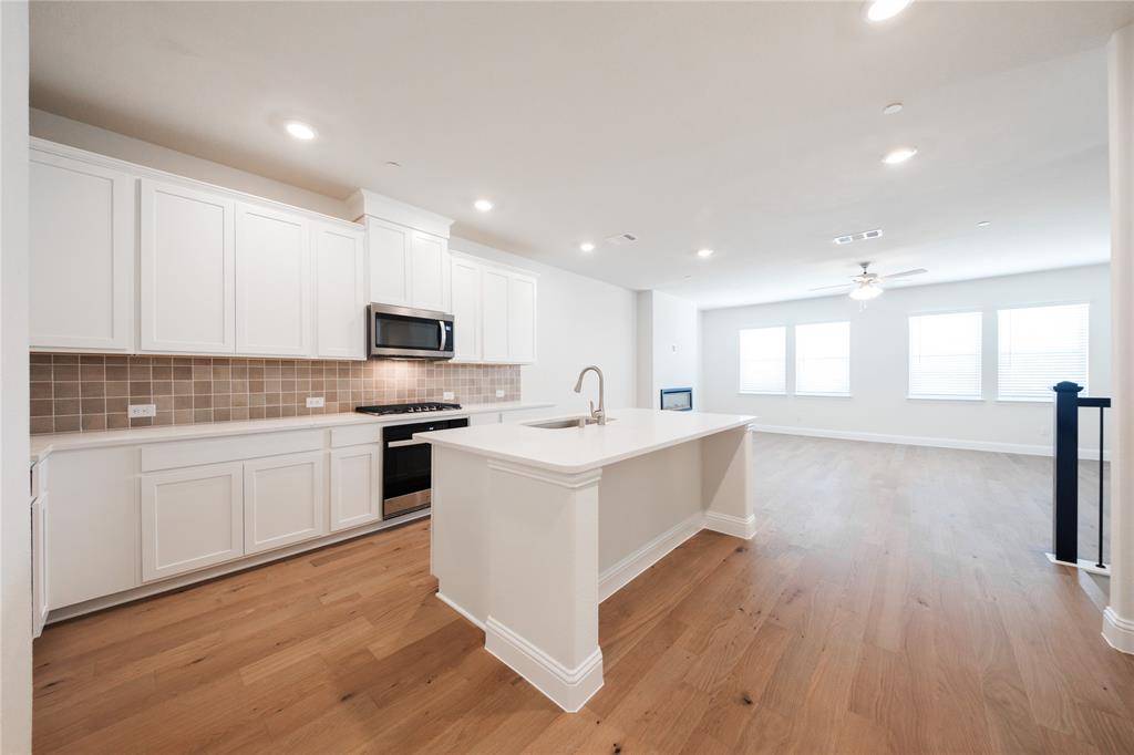 Rowlett, TX 75088,2120 Naples Drive